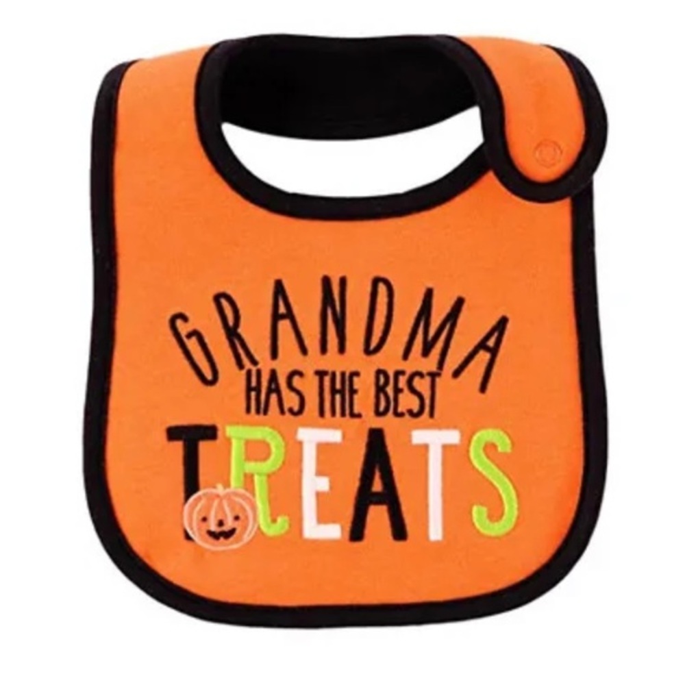 Grandma has the Best Treats Halloween Bib NWT - Picture 2 of 7